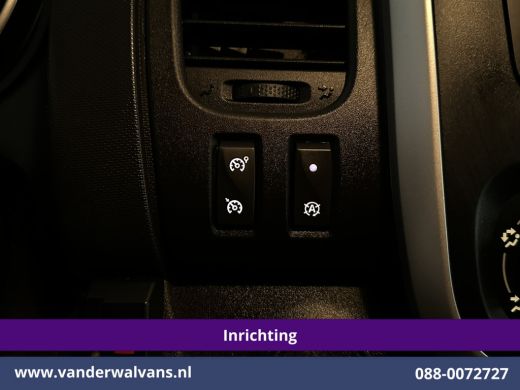 Renault Trafic 2.0 dCi 120pk L2H1 inrichting Euro6 Airco | Navigatie | Camera | LED | Trekhaak Cruisecontrol, Pa... ActivLease financial lease