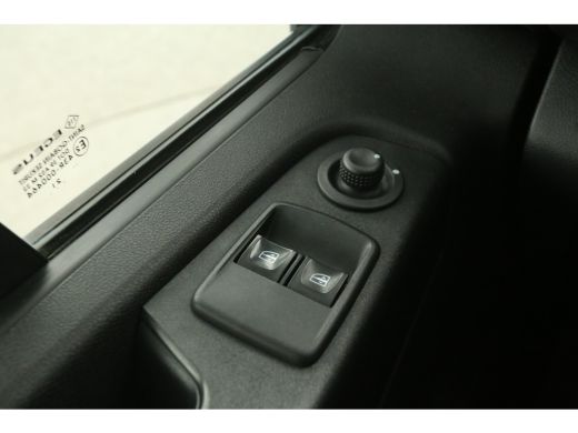Renault Trafic 2.0 DCI L2H1 | Airco | Cruise | Camera | Carplay | 3 Zits | Trekhaak ActivLease financial lease