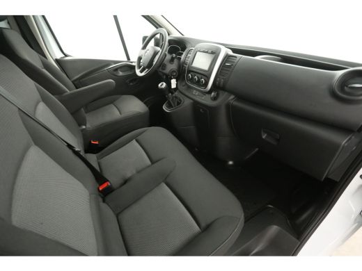 Renault Trafic 2.0 DCI L2H1 | Airco | Cruise | Camera | Carplay | 3 Zits | Trekhaak ActivLease financial lease