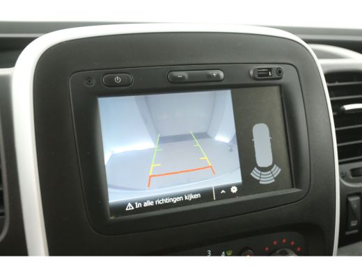 Renault Trafic 2.0 dCi T29 L2H1 | Airco | Cruise | Camera | Trekhaak | 3 Zits | 2xSchuifdeur ActivLease financial lease