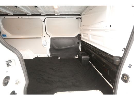 Renault Trafic 2.0 dCi T29 L2H1 | Airco | Cruise | Camera | Trekhaak | 3 Zits | 2xSchuifdeur ActivLease financial lease