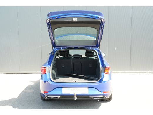 Seat Leon Sportstourer 1.5 TSI 150pk FR Business Intense Dodehoek detectie | Navigatie | Carplay | Lichtmet... ActivLease financial lease