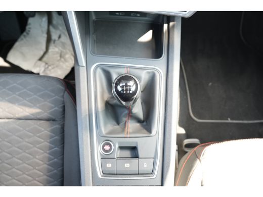 Seat Leon Sportstourer 1.5 TSI 150pk FR Business Intense Dodehoek detectie | Navigatie | Carplay | Lichtmet... ActivLease financial lease