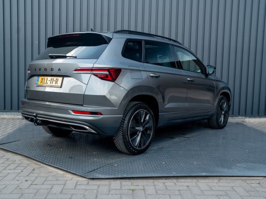 Skoda Karoq 1.5 TSI ACT Sportline Business | Panodak | Trekhaak wegkl. | Stoel geheugen | Leder | Prijs Rijkl... ActivLease financial lease