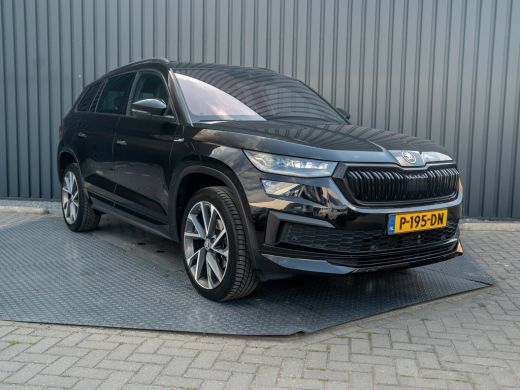 Skoda Kodiaq 1.5 TSI Sportline Business | Trekhaak wegkl. | Stoel geheugen L&R | Leder | Pano | 20'' | Prijs R... ActivLease financial lease
