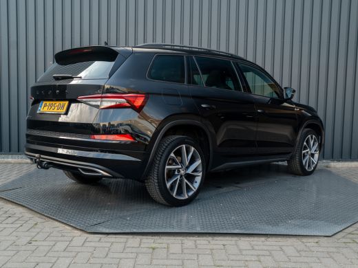 Skoda Kodiaq 1.5 TSI Sportline Business | Trekhaak wegkl. | Stoel geheugen L&R | Leder | Pano | 20'' | Prijs R... ActivLease financial lease