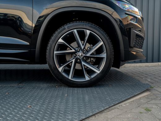 Skoda Kodiaq 1.5 TSI Sportline Business | Trekhaak wegkl. | Stoel geheugen L&R | Leder | Pano | 20'' | Prijs R... ActivLease financial lease