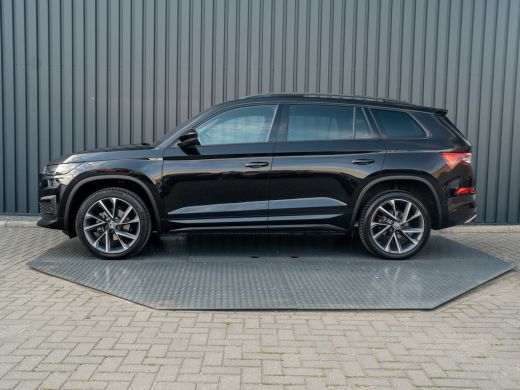 Skoda Kodiaq 1.5 TSI Sportline Business | Trekhaak wegkl. | Stoel geheugen L&R | Leder | Pano | 20'' | Prijs R... ActivLease financial lease