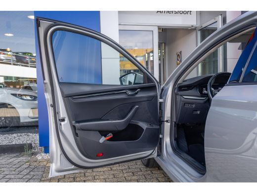 Skoda Octavia Combi 1.0 e-TSI Business Edition | Trekhaak | Stoelverwarming | Camera | Virtual cockpit | Apple ... ActivLease financial lease