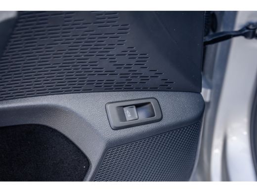 Skoda Octavia Combi 1.0 e-TSI Business Edition | Trekhaak | Stoelverwarming | Camera | Virtual cockpit | Apple ... ActivLease financial lease