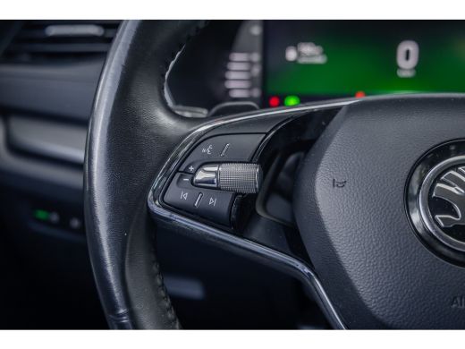 Skoda Octavia Combi 1.0 e-TSI Business Edition | Trekhaak | Stoelverwarming | Camera | Virtual cockpit | Apple ... ActivLease financial lease