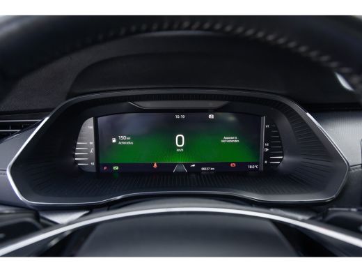 Skoda Octavia Combi 1.0 e-TSI Business Edition | Trekhaak | Stoelverwarming | Camera | Virtual cockpit | Apple ... ActivLease financial lease