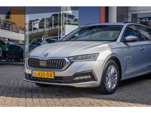 Skoda Octavia Combi 1.0 e-TSI Business Edition | Trekhaak | Stoelverwarming | Camera | Virtual cockpit | Apple ... ActivLease financial lease