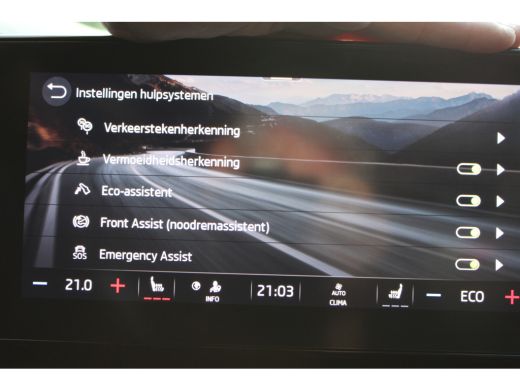 Skoda Octavia Combi 1.4 TSI RS iV PHEV Business SOh 95,6% LEER NAVI FULL LED TH 107000KM!!! ActivLease financial lease