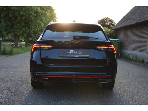 Skoda Octavia Combi 1.4 TSI RS iV PHEV Business SOh 95,6% LEER NAVI FULL LED TH 107000KM!!! ActivLease financial lease
