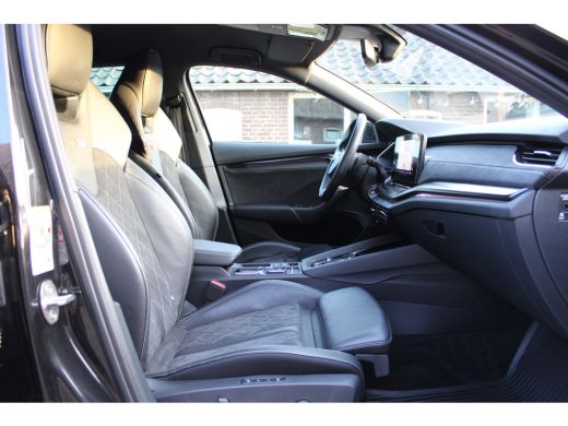 Skoda Octavia Combi 1.4 TSI RS iV PHEV Business SOh 95,6% LEER NAVI FULL LED TH 107000KM!!! ActivLease financial lease