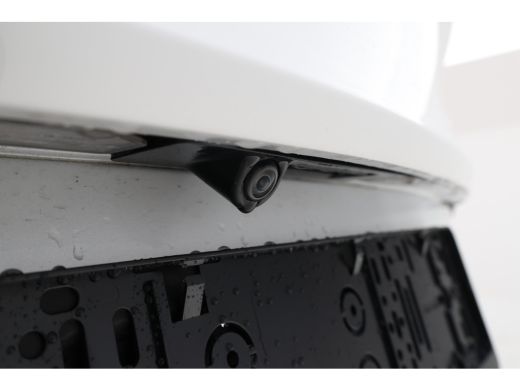 Tesla Model Y Long Range AWD 75 kWh Navigatie, Volleder, Climate ActivLease financial lease