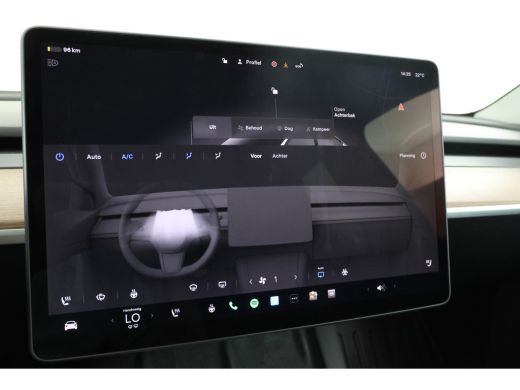 Tesla Model Y Long Range AWD 75 kWh Volleder, Stoel/stuurverwarming, Navigatie ActivLease financial lease