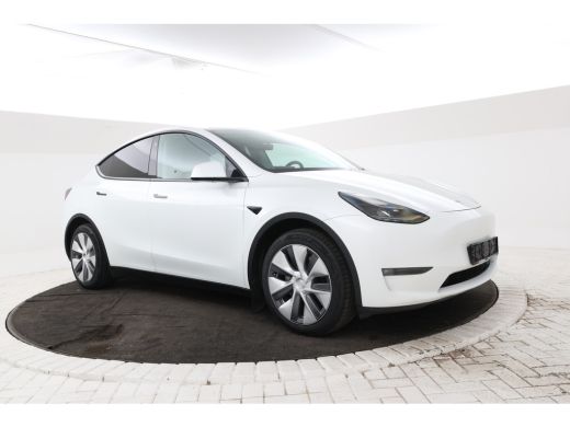 Tesla Model Y Long Range AWD 75 kWh Volleder, Stoel/stuurverwarming, Navigatie ActivLease financial lease