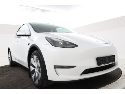 Tesla Model Y Long Range AWD 75 kWh Volleder, Stoel/stuurverwarming, Navigatie ActivLease financial lease