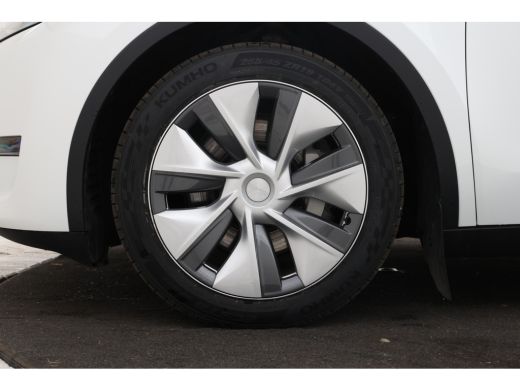 Tesla Model Y Long Range AWD 75 kWh Volleder, Stoel/stuurverwarming, Navigatie ActivLease financial lease