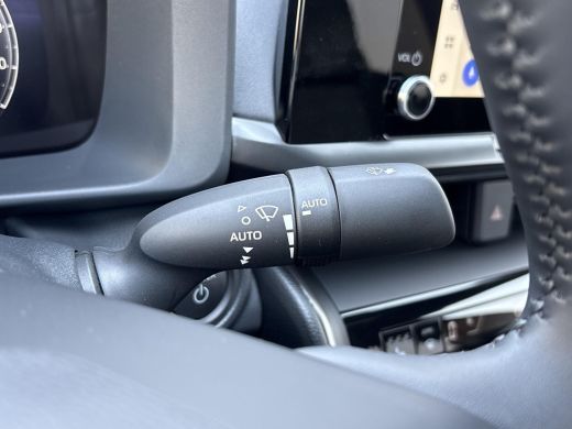 Toyota C-HR 2.0 Plug-in Hybrid 220 Dynamic **NIEUWE AUTO/ NIEUW MODELJAAR/ DIRECT LEVERBAAR** ActivLease financial lease