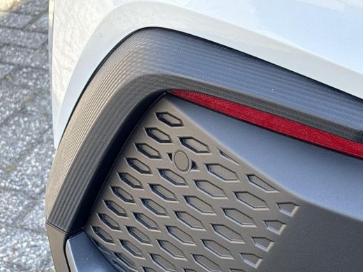 Toyota C-HR 2.0 Plug-in Hybrid 220 Dynamic **NIEUWE AUTO/ NIEUW MODELJAAR/ DIRECT LEVERBAAR** ActivLease financial lease