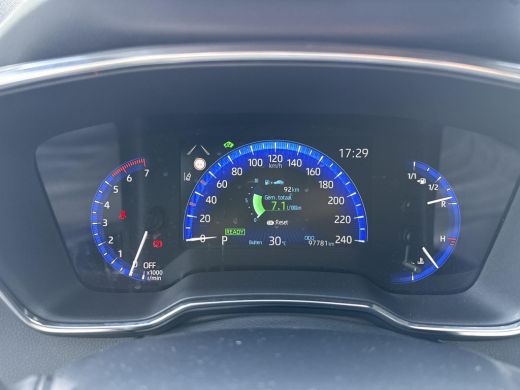 Toyota Corolla 1.8 Hybrid Executive | Navigatie | Dodehoekdetectie | Achteruitrijcamera ActivLease financial lease
