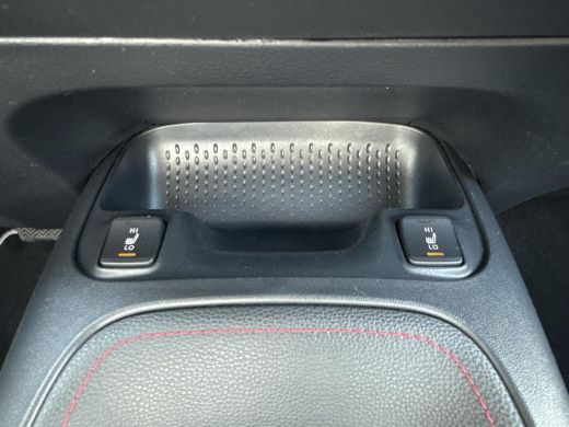 Toyota Corolla 1.8 Hybrid Executive | Navigatie | Dodehoekdetectie | Achteruitrijcamera ActivLease financial lease