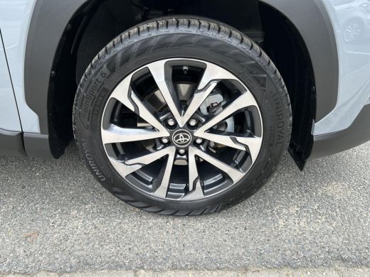 Toyota Corolla Cross 2.0 High Power Hybrid First Edition ActivLease financial lease