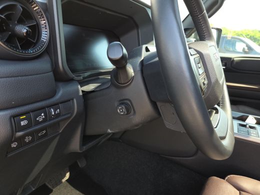 Toyota Land Cruiser 2.8 D-4D Standard Roof Window Van Professional ActivLease financial lease