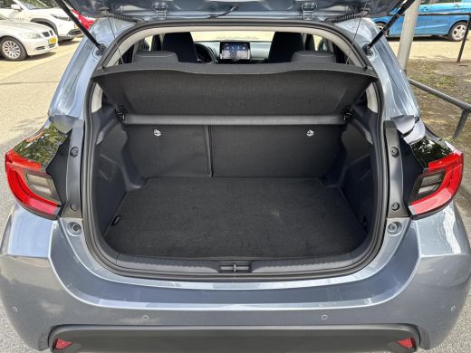 Toyota Yaris 1.5 Hybrid 115 Dynamic Comfort Pack | MJ 2026| 06-10141018 Voor meer informatie ActivLease financial lease