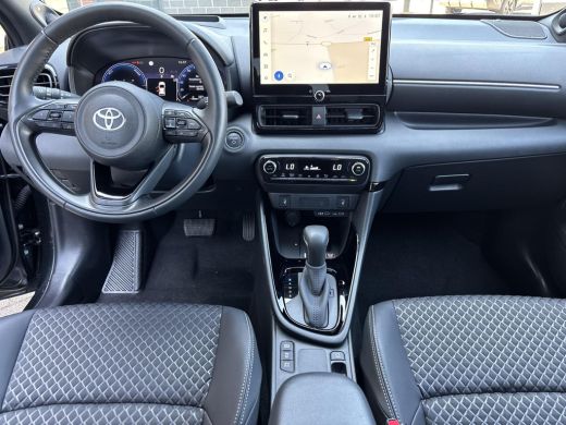 Toyota Yaris 1.5 Hybrid 130 Executive | Parkeersensoren | HUD | Navigatie | JBL-Audio | ActivLease financial lease