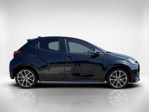 Toyota Yaris 1.5 Hybrid 130 Executive | Parkeersensoren | HUD | Navigatie | JBL-Audio | ActivLease financial lease