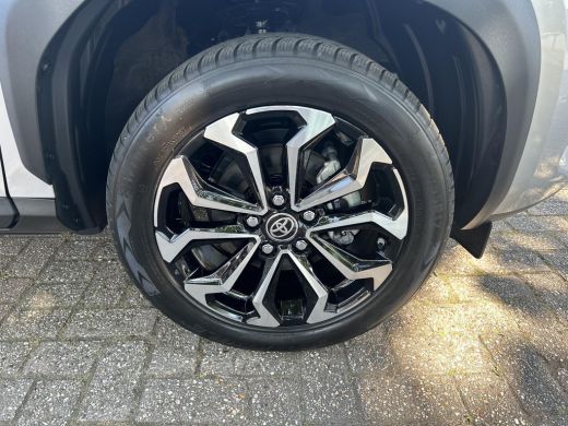Toyota Yaris Cross 1.5 Hybrid 115 First Edition ActivLease financial lease