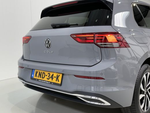Volkswagen Golf 1.0 TSI 110pk Life | Camera | ACC | Lane | side assist ActivLease financial lease