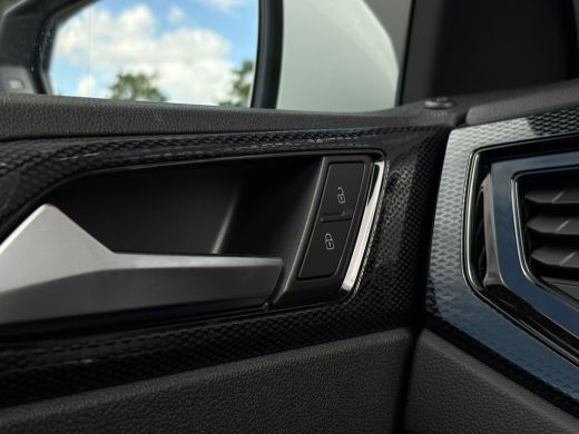 Volkswagen Polo Life Edition | 'App-Connect' smartphone integratie | Achteruitrijcamera (Rear View) | Buitenspieg... ActivLease financial lease
