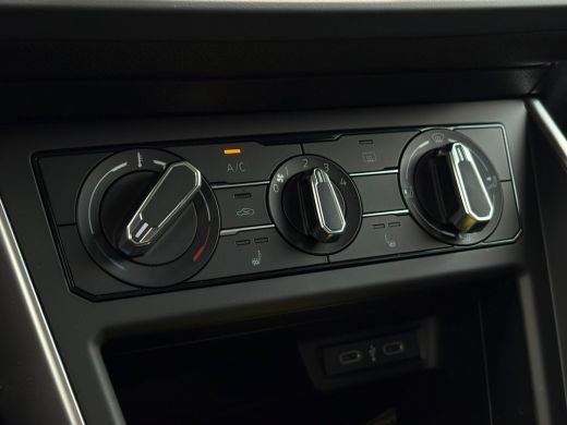 Volkswagen Polo Life Edition | 'App-Connect' smartphone integratie | Achteruitrijcamera (Rear View) | Buitenspieg... ActivLease financial lease