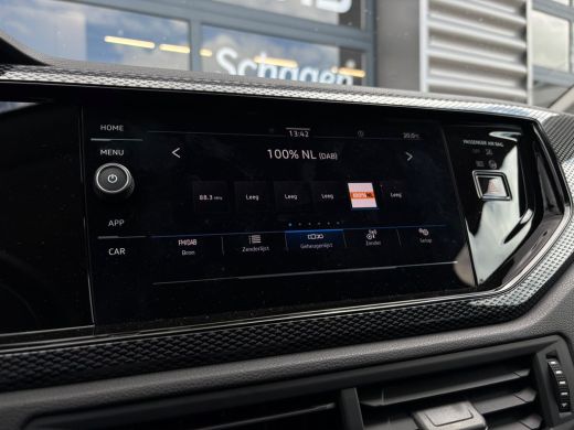 Volkswagen Polo Life Edition | 'App-Connect' smartphone integratie | Achteruitrijcamera (Rear View) | Buitenspieg... ActivLease financial lease