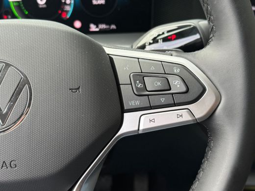 Volkswagen Tayron 1.5 eHybrid PHEV 204PK LIFE EDITION HARMAN-KARDON/TREKHAAK/NAVI/CAMERA verlengde fabrieksgarantie ActivLease financial lease
