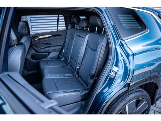 Volkswagen Tayron R-Line Edition | 'App-Connect' draadloze smartphone integratie | Automatische afstandsregeling (A... ActivLease financial lease
