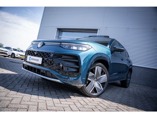 Volkswagen Tayron R-Line Edition | 'App-Connect' draadloze smartphone integratie | Automatische afstandsregeling (A... ActivLease financial lease