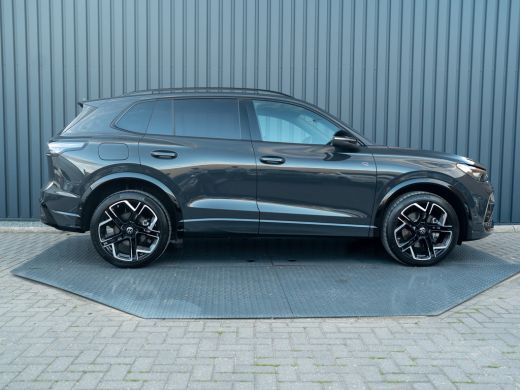 Volkswagen Tiguan 1.5 eHybrid R-Line Edition 272pk | Stoelgeheugen L&R | 360 Camera | Leder | Prijs Rijklaar!! ActivLease financial lease