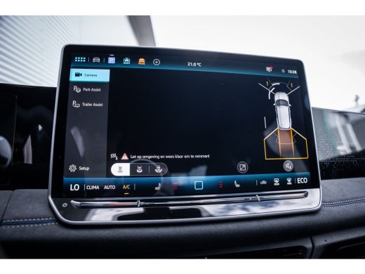 Volkswagen Tiguan R-Line Edition - eHybrid | 'App-Connect' draadloze smartphone integratie | Automatische afstandsr... ActivLease financial lease