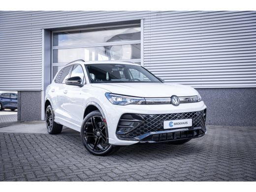 Volkswagen Tiguan R-Line Edition - eHybrid | 'App-Connect' draadloze smartphone integratie | Automatische afstandsr... ActivLease financial lease
