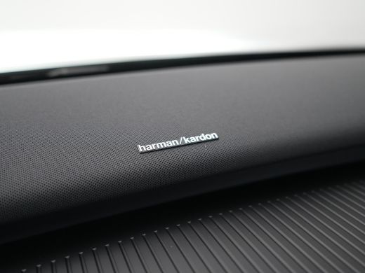 Volvo  EX30 P3 Long Range Plus Europa | Elek Stoelen | Stoel- & Stuurverwarming | Harman/Kardon | Camera | Ke... ActivLease financial lease