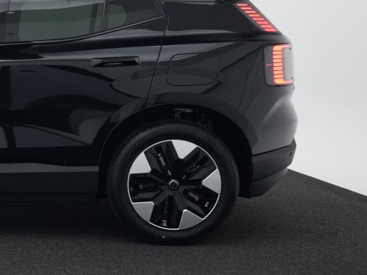 Volvo  EX30 P3 Long Range Plus Europa | Elek Stoelen | Stoel- & Stuurverwarming | Harman/Kardon | Camera | Ke... ActivLease financial lease