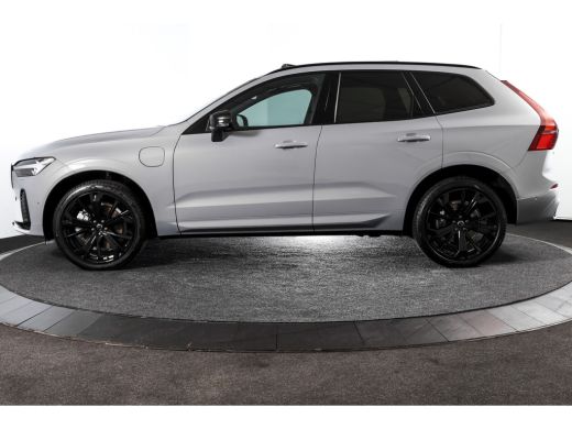 Volvo  XC60 2.0 T6 Plug-in hybrid AWD Ultra Black Edition | S/K Panodak | Head-up | 360 Camera | Harman/Kardo... ActivLease financial lease