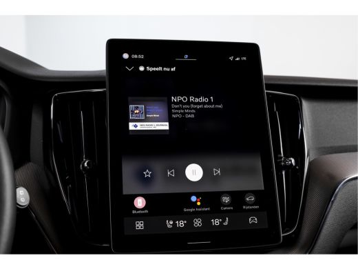 Volvo  XC60 2.0 T8 Plug-in hybrid AWD Plus Black Edition | S/K Panodak | Elek. Trekhaak | 360 Camera | Head-U... ActivLease financial lease