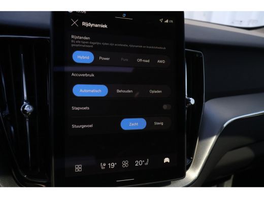 Volvo  XC60 T6 Plus Black Edition Recharge Plug-In Hybrid AWD | Harman Kardon | Head Up Display | BLIS | Trek... ActivLease financial lease